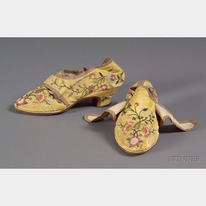 Pair of Embroidered Silk Wedding Slippers