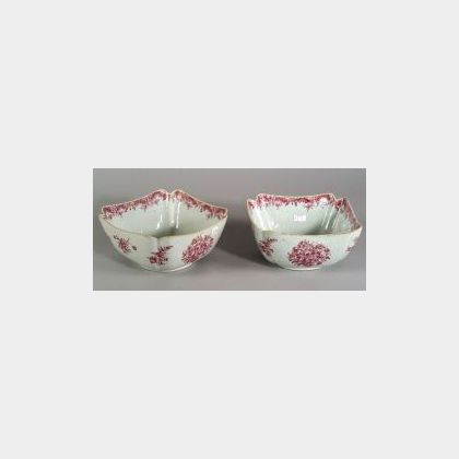Pair of Chinese Export Porcelain Cut -Corner Bowls, early 19th century, square bowls with tapering sides, decorated on the sides and bo