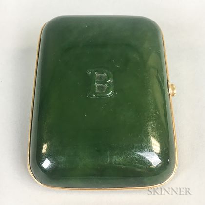Gold-mounted Nephrite Jade Cigarette Case