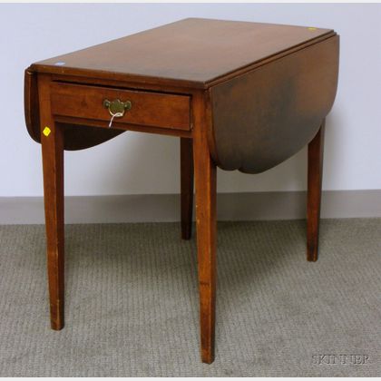 Federal Cherry Drop-leaf Pembroke Table with Drawer