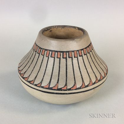 Contemporary Southwest Pottery Vessel