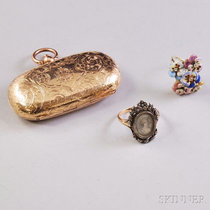 Three Antique Jewelry Items