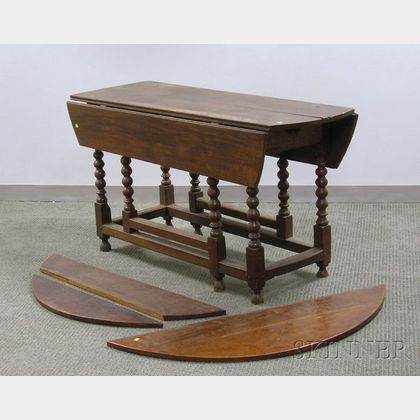 William & Mary Elmwood Drop-leaf Gate-leg Table