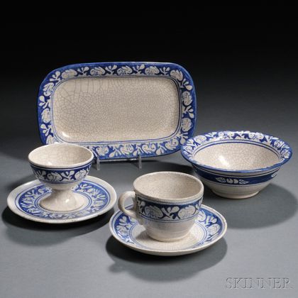 Six Dedham Pottery Rabbit Pattern Tableware Items 