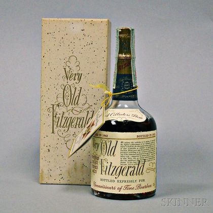 Very Old Fitzgerald 8 Years Old 1962, 1 1/2 pint bottle (oc) 