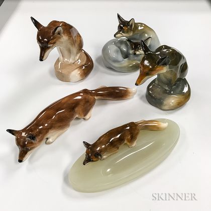 Five Royal Doulton Ceramic Foxes