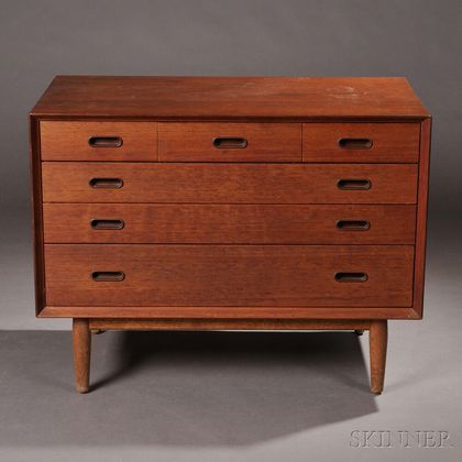 Arne Vodder for George Tanier Chest of Drawers 