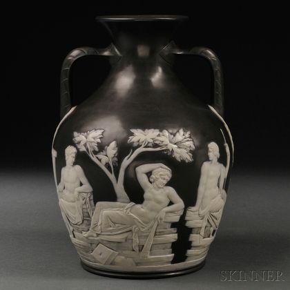 Wedgwood Charles Bellows Solid Black Jasper Portland Vase