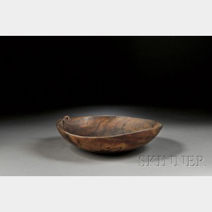 Western Great Lakes Carved Wood Bowl