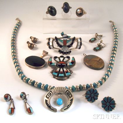 Small Group of Native American and Southwestern-style Jewelry