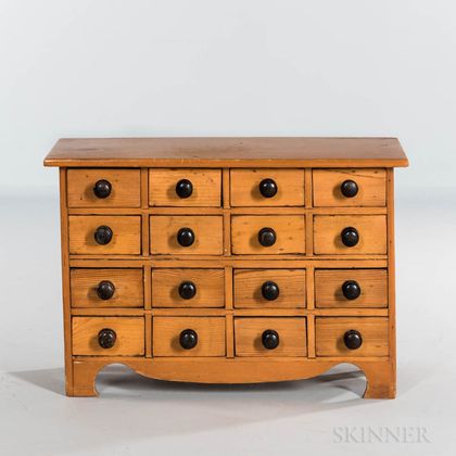 Yellow Pine Sixteen-drawer Spice Chest