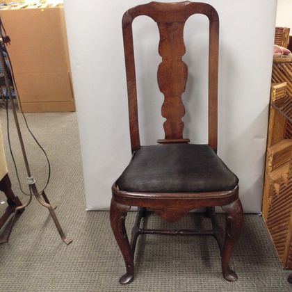 Queen Anne-style Carved Walnut Slipper-foot Side Chair