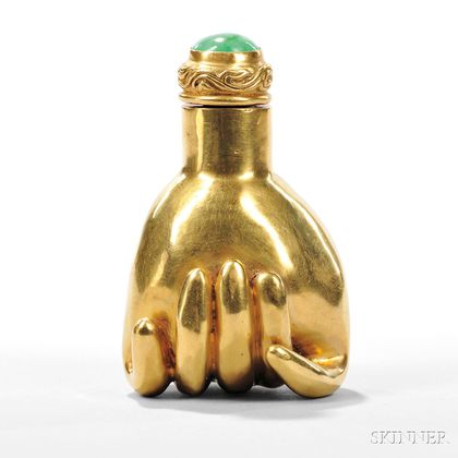 Gold Fist-shape Snuff Bottle