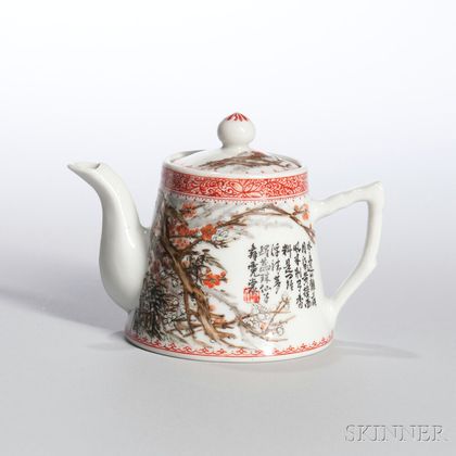 Famille Rose Covered Teapot