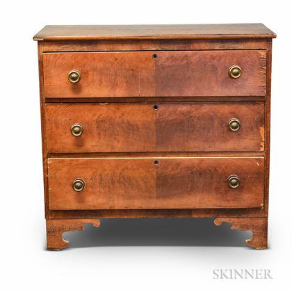 Country Mahogany Veneer and Maple Chest of Drawers