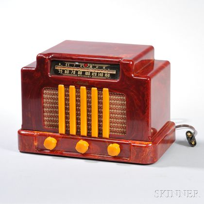 Addison Model 5D Catalin Table Radio