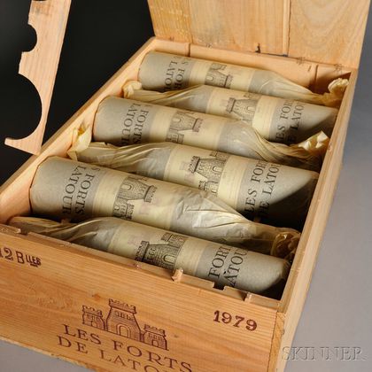 Chateau Les Forts de Latour 1979, 12 bottles (owc) 
