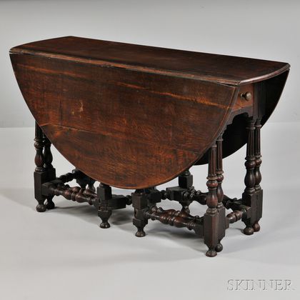 English Oak William and Mary-style Gate-leg Table