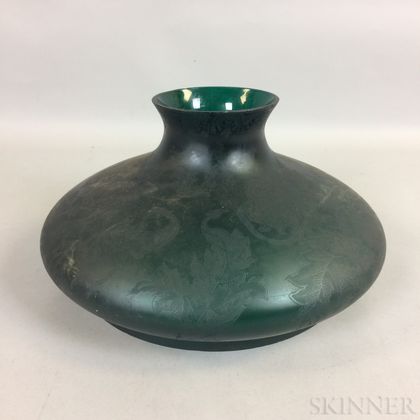 Tam-O-Shan Etched Emerald Glass Shade