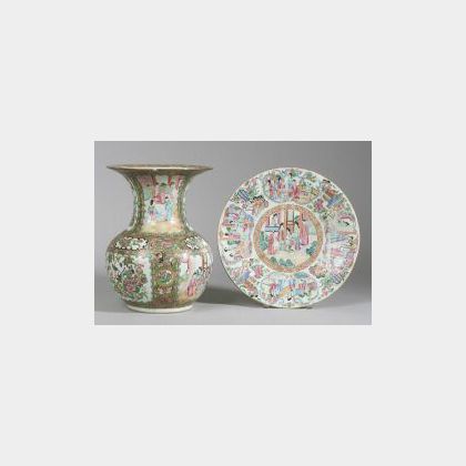 Two Chinese Export Porcelain Items