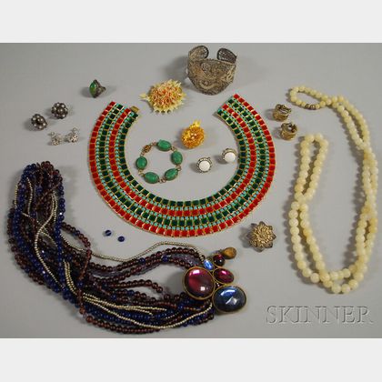 Small Group of Costume and Hardstone Jewelry