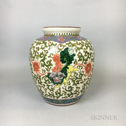 Chinese Enameled Porcelain Shishi Vase