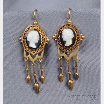 Victorian 14kt Gold and Hardstone Cameo Earpendants