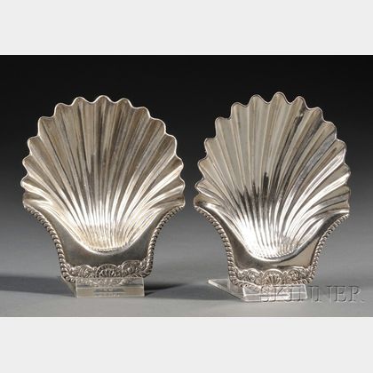 Pair of George III Silver Shell-form Dishes