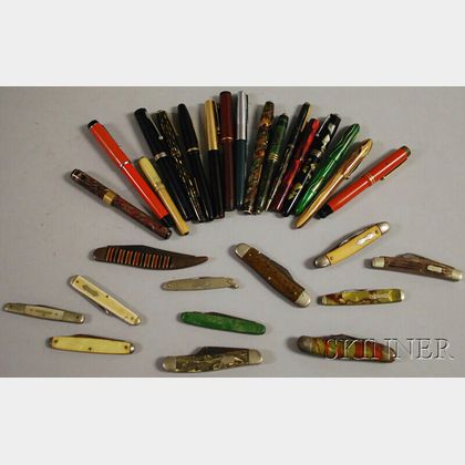 Seventeen Vintage Fountain Pens and Writing Instruments and Twelve Pocketknives. 
