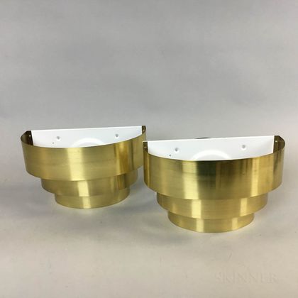 Pair of Lightolier Cascading Brass-plated Wall Sconces