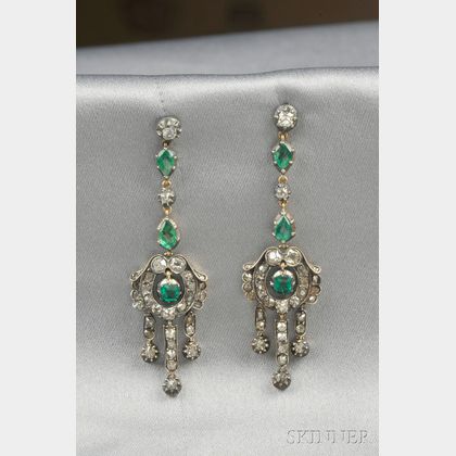 Emerald and Diamond Earpendants