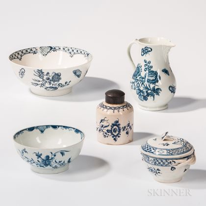 Five Worcester Porcelain Table Items