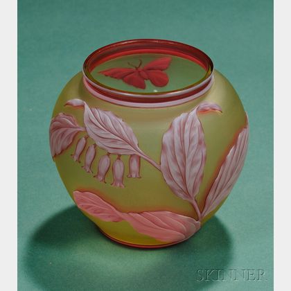 Thomas Webb and Sons Art Nouveau Cameo Glass Vase