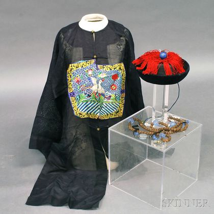 Mandarin Summer Robe, Hat, and Court Necklace