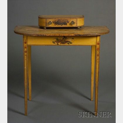 Federal Paint-decorated Dressing Table