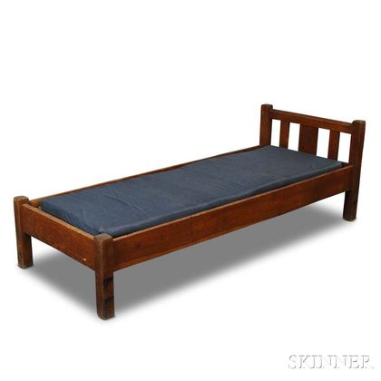 Stickley Bros. Quaint Furniture Arts and Crafts Oak Day Bed