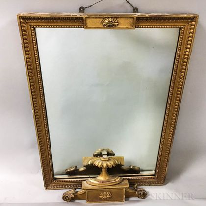 Neoclassical-style Carved and Gilt Rectangular Mirror