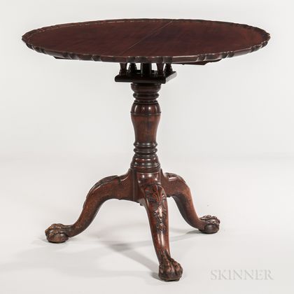 Georgian-style Carved Mahogany Tilt-top Tea Table