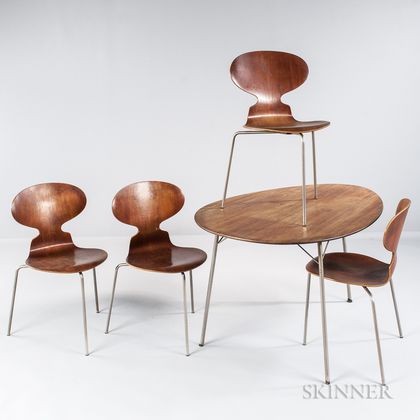 Arne Jacobsen Egg Table and Four Ant Chairs 