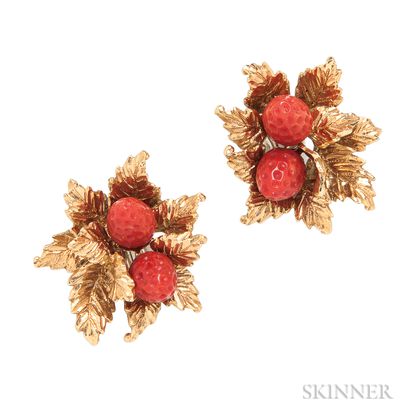 18kt Gold and Coral Strawberry Earclips