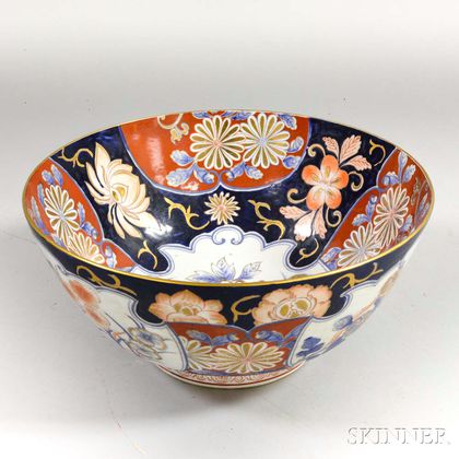 Large Imari-palette Porcelain Bowl