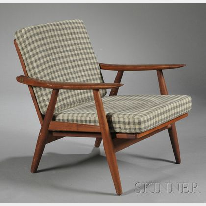 Hans Wegner Lounge Chair