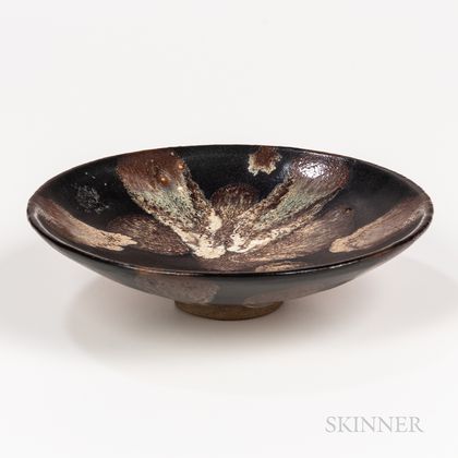 Black-glazed Shallow Bowl