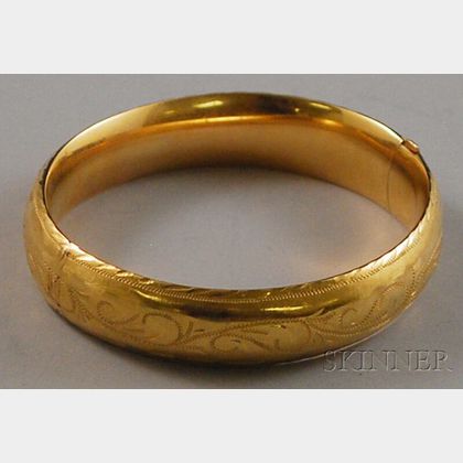 Engraved 14kt Gold Hinged Bangle Bracelet