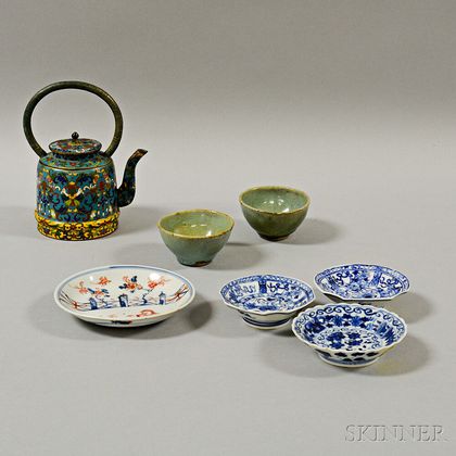 Seven Decorative Tableware Items