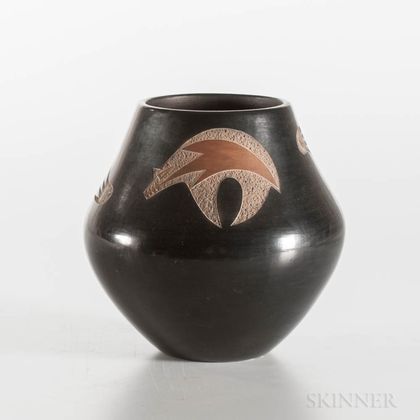 Contemporary San Ildefonso Vase