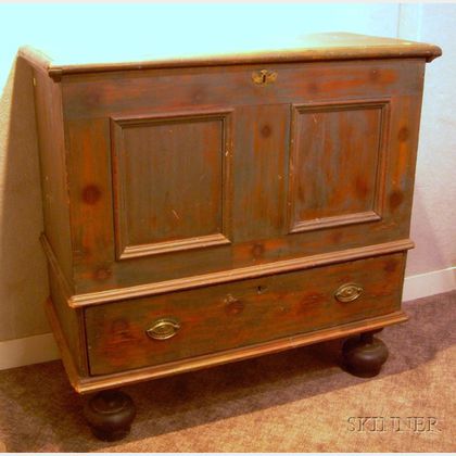 Long Island Painted Blanket Chest over Long Drawer