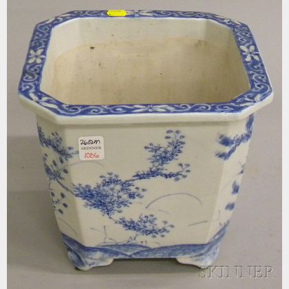 Chinese Blue and White-decorated Porcelain Footed Jardiniere