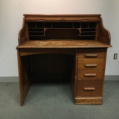 Oak Roll-top Desk