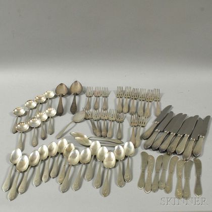 Lunt "Jefferson" Sterling Silver Flatware Service for Eight
